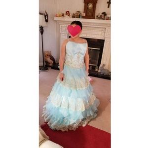 Pageant gown